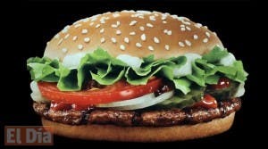 Cierran un McDonald’s tras denuncia de una cabeza de rata en una hamburguesa