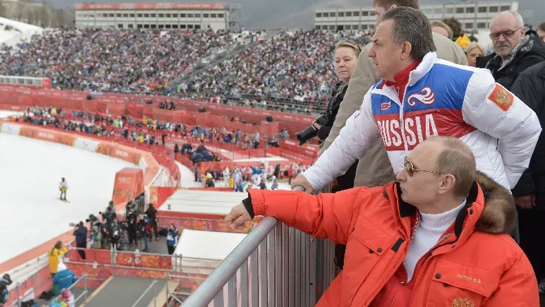 Vladimir Putin, Vitaly Mutko