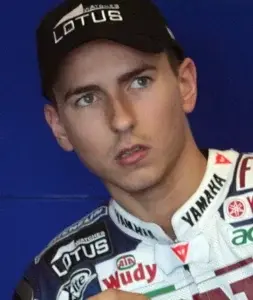 Lorenzo dice no hay problemas con rivales