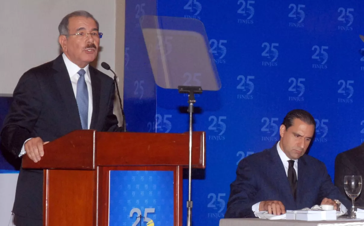 Danilo Medina aboga por un ‘amplio  consenso’ a favor de la transparencia