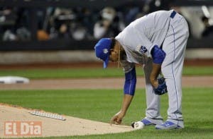 Vólquez entierra al padre y maniata a los Mets