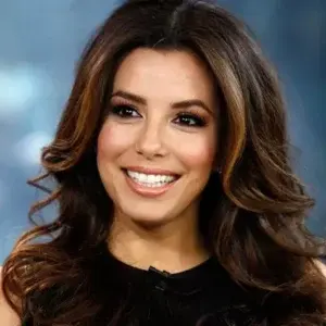 Eva Longoria: «Sentí rechazo de la comunidad latina por no hablar bien español»