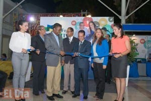 ALAVER inaugura primera feria universitaria