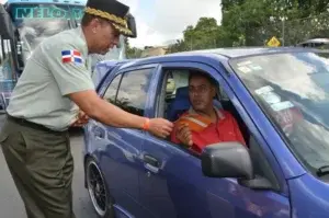 Amet continúa jornada de orientación a conductores sobre consumo de alcohol al conducir