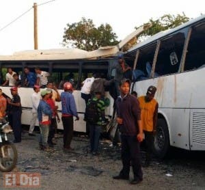 Aumenta a 9 el número de muertos en accidente carretera Verón-Higüey