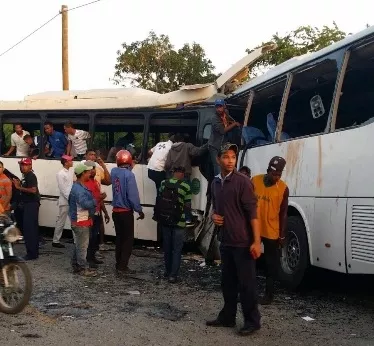 Aumenta a 9 el número de muertos en accidente carretera Verón-Higüey