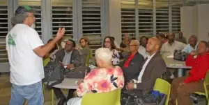 Padre Rogelio realiza conversatorio en Puerto Rico sobre luchas ambientales