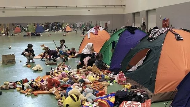 Unicef dice que 700 niños llegan a Europa cada día para buscar refugio