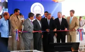 Danilo Medina inaugura paso a desnivel avenida 27 de Febrero con Privada