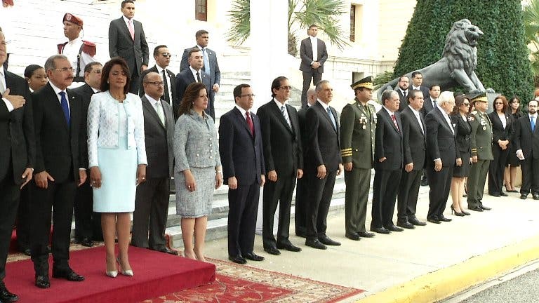 Danilo Medina recibe en Palacio al presidente de Panamá Juan Carlos Varela