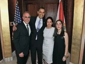 Barack Obama condecorará a Emilio y Gloria Estefan