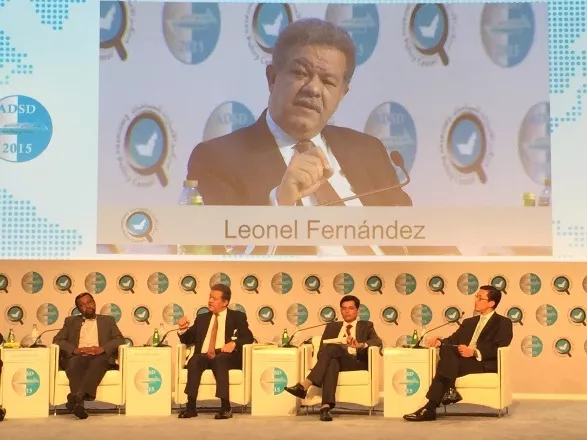 Leonel Fernández pide reestructuración del orden económico mundial