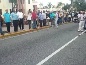 Por sexta ocasión Policía impide paso de manifestantes a la Oisoe