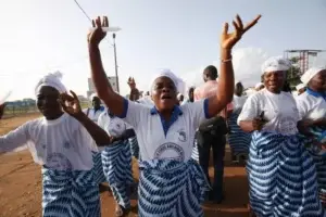 La OMS declara el fin de la epidemia de ébola en Sierra Leona