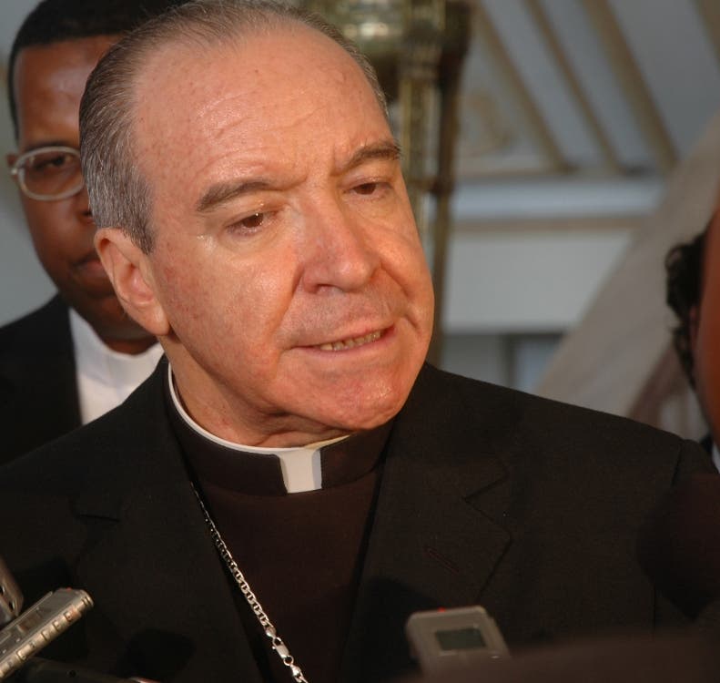Cardenal López Rodríguez será operado mañana