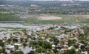 Inundaciones no dan tregua en cono sur americano, con unos 150.000 evacuados