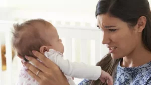 La actitud de los padres tras escuchar por una hora el llanto de su bebé puede no ser la adecuada para que la ténica funcione.