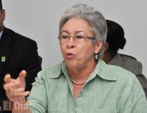 Internan en cuidados intensivos la madre de la ministra de Salud Pública