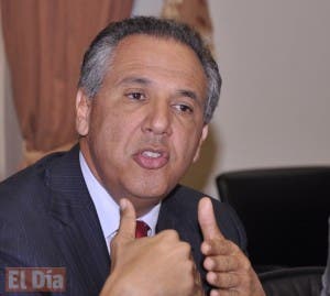 Peralta pide desvincular al Poder Ejecutivo de discusión conformación de la JCE, el TSE y de la CC; dice violaría Constitución