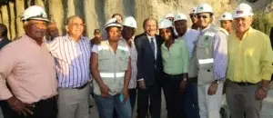 Danilo Medina recorre segunda línea del Metro