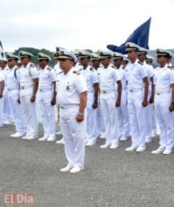 La Armada concluye con ejercicios navales