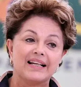 El Supremo posterga decisión sobre juicio a Rousseff pero aclara que es legal