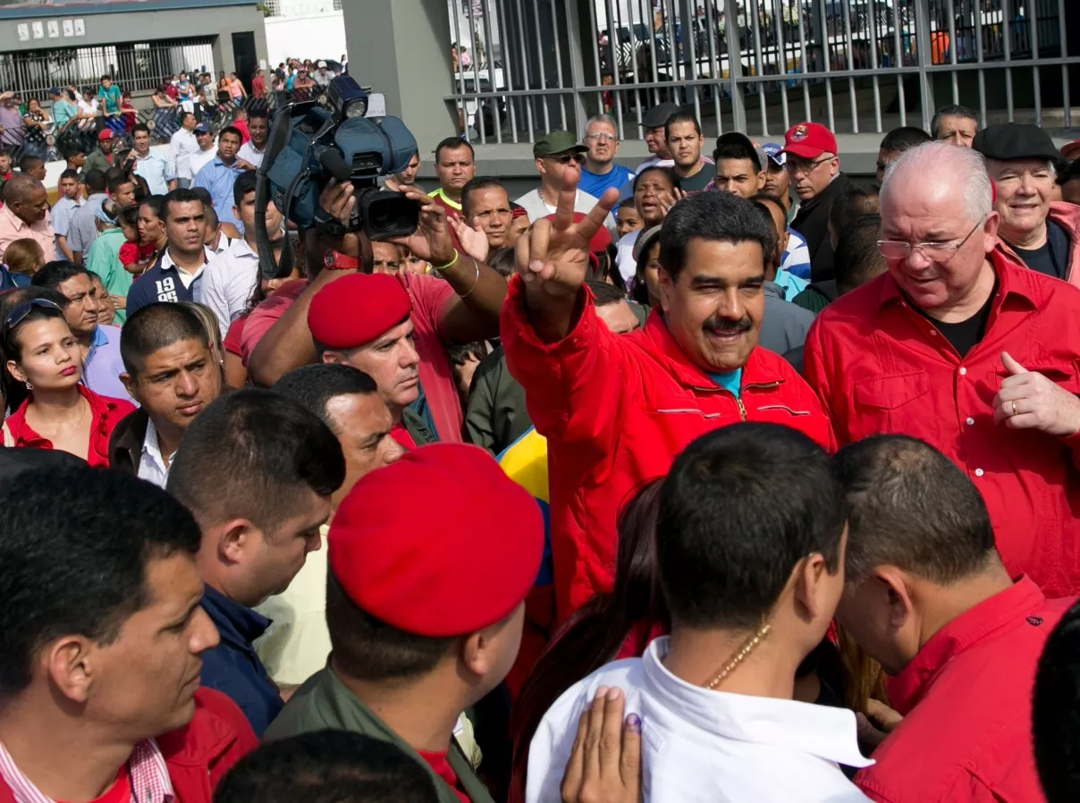 Cardenal venezolano pide a Maduro “rectificar” y a la oposición “humildad