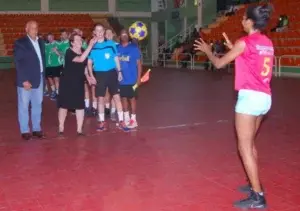 Holanda supera a RD en Korfball