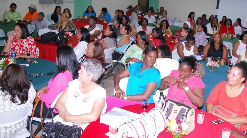 Deportes festeja día de  mujer