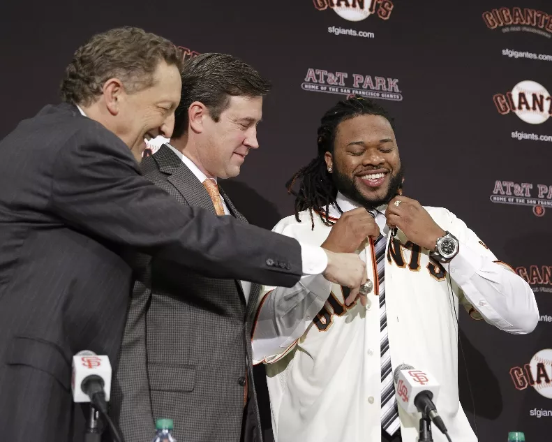 Cueto llega optimista de ganar con  Gigantes