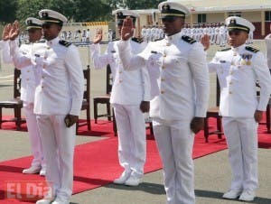 Danilo Medina encabeza graduación de guardiamarinas