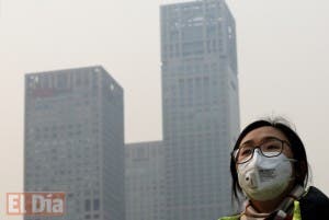 Beijing emite alerta roja por contaminación ambiental