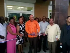 Alcaldía de Boca Chica inaugura funeraria municipal