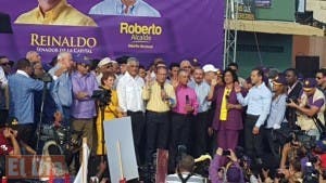 Danilo Medina proclama candidatos a senadores y alcaldes para elecciones de 2016