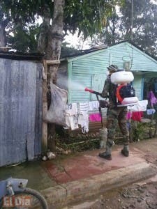 Obras Públicas fumigó más de 15 mil viviendas contra el dengue