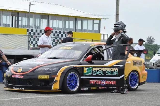 Sarraff Racing Team es declarado campeón DTS 2015 de automovilismo