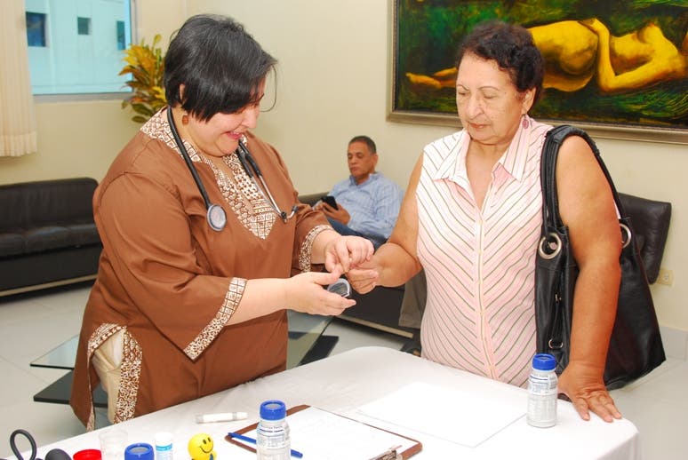 Endocrinóloga afirma un millón de dominicanos vive con diabetes