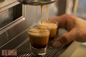 Café para adelgazar y pensar mejor, la dieta que triunfa en EE.UU