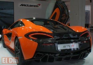 McLaren sube ventas autos de carreras