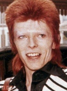 En Reino Unido piden cambie nombre a planeta Marte por David Bowie