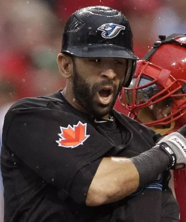 Toronto le extenderá contrato a Edwin Encarnación y José Bautista