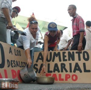 El 67% cotizantes gana bajo salario