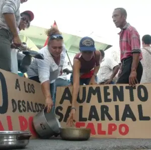 El 67% cotizantes gana bajo salario