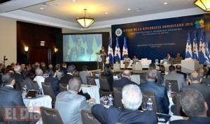 Cancillería continúa trabajos del ll foro de la diplomacia dominicana