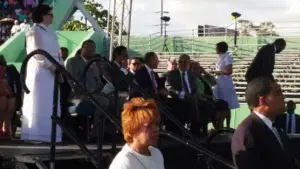 El presidente Danilo Medina acude a concentración evangélica «La Batalla de la Fe»