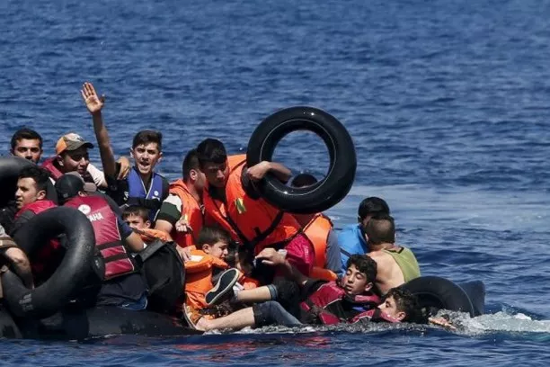 Tres niños mueren ahogados en el Egeo en un nuevo naufragio de migrantes