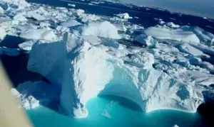 Los grandes icebergs contribuyen a controlar el calentamiento global