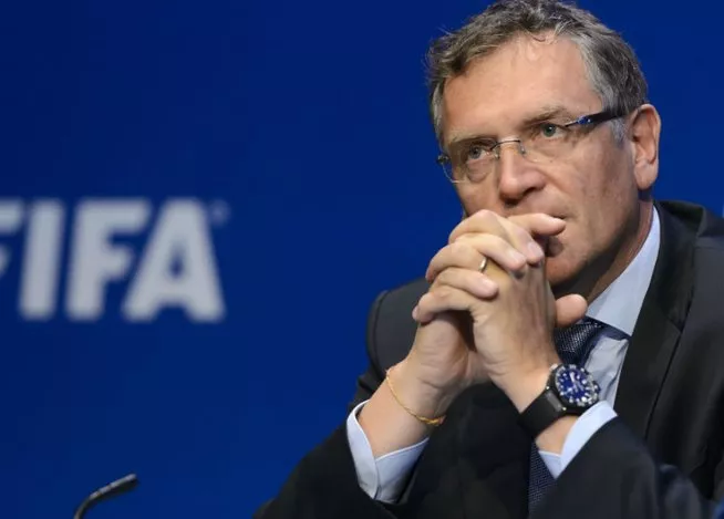 FIFA destituye al secretario general Jerome Valcke