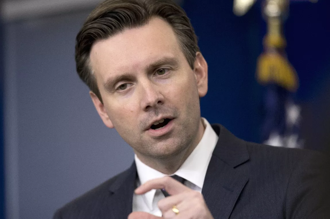 Josh Earnest