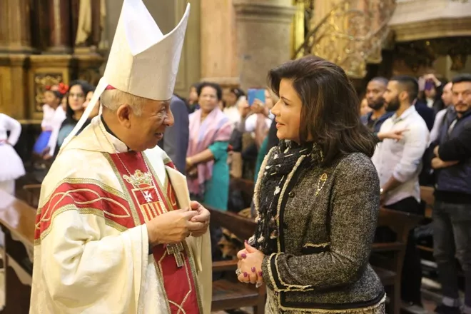 Vicepresidenta encabeza colocación Virgen de la Altagracia en iglesia de Barcelona